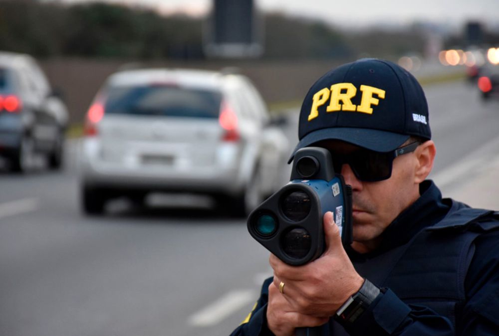 Portal Estrada - Contran publica requisitos para fiscalização da velocidade de veículos